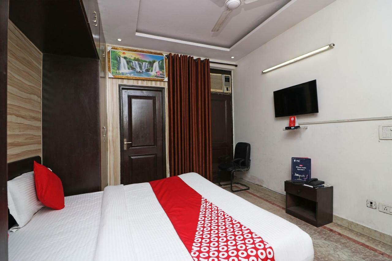 Oyo 9019 Golden Park Hotel New Delhi Exterior photo